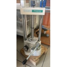 DENTALFARM HİDROLİK PRES MUFLA SIKIŞTIRMA MAKİNASI İTALYAN MALI 